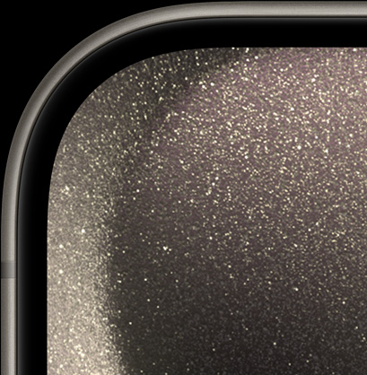 มุมมองด้านหน้าในระยะใกล้ของ iPhone 15 Pro แสดงให้เห็นขอบเครื่องโค้งมนและขอบจอที่บาง